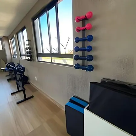 2 quartos! Flat moderno, confortável e perto de tudo!-3